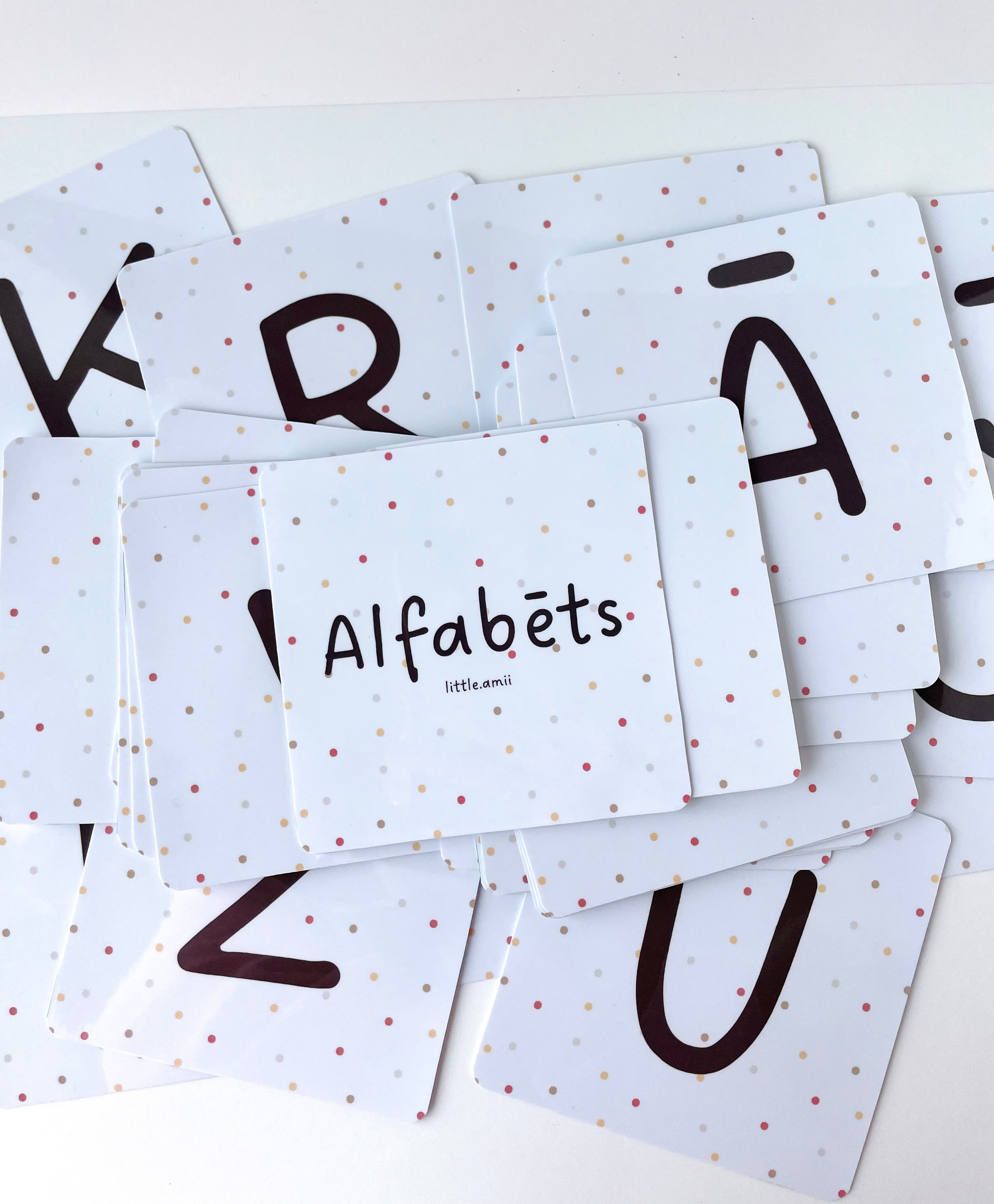 Alfabēts Latviešu valodā